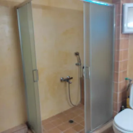 Apartamento Elaiones House *