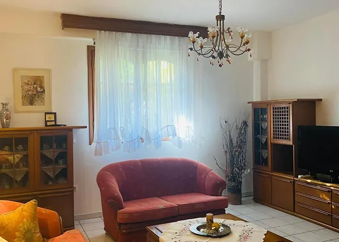 Appartement Elaiones House *