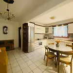 Elaiones House * Thessaloníki